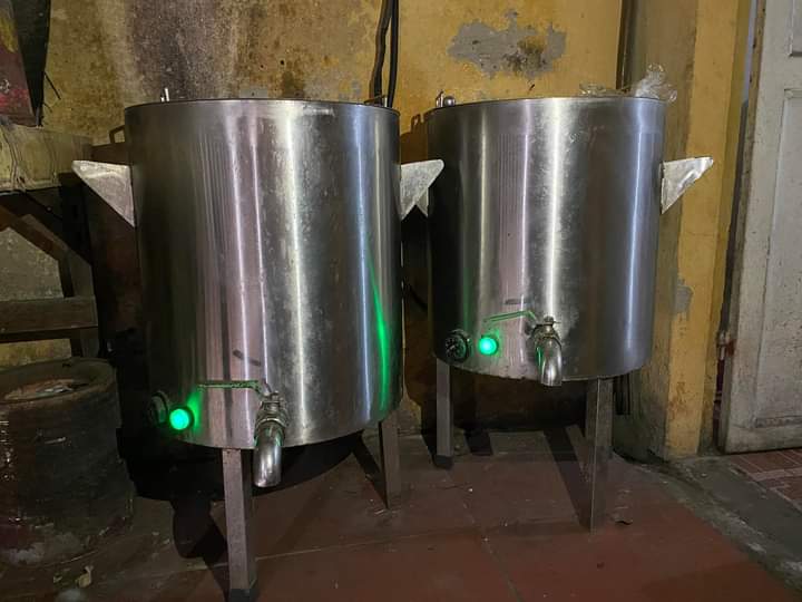 Thanh lý 2 nồi điện, 1 bảng điện áp chỉnh nhiệt độ. (1)