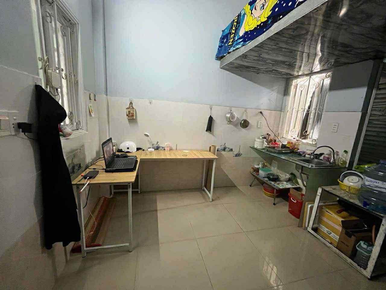 Tìm Sinh Viên Nữ Ở Ghép Trọ Sát UTE - HUB (2)