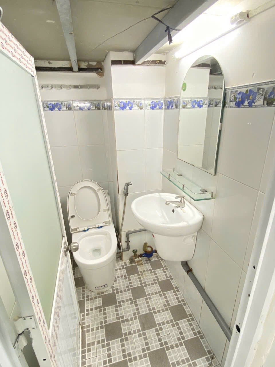 Phòng Trọ 526 Kha Vạn Cân (3)