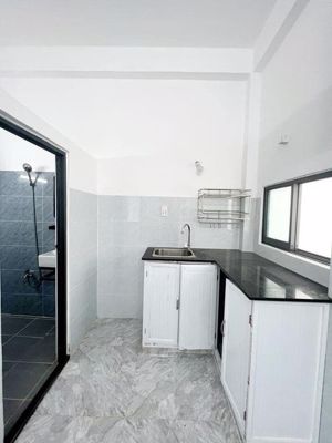 Phòng Trọ Mới Xây Ngay Nguyễn Thái Sơn giáp ranh Bình Thạnh gần đại học Văn Lang