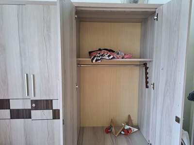 Thanh lý tủ quần áo 