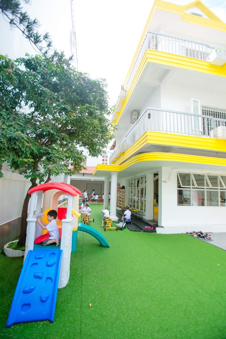 Tuyển Bảo Mẫu Làm Việc Tại Kindyland Preschool (4)