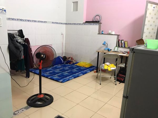 Cần nhượng lại phòng (2)