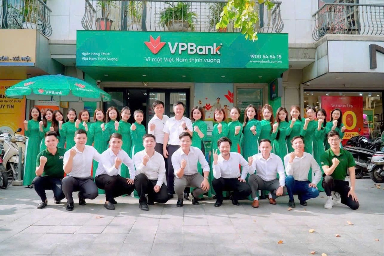 Tuyển 10 Nhân Viên Telesales VPBANK (1)