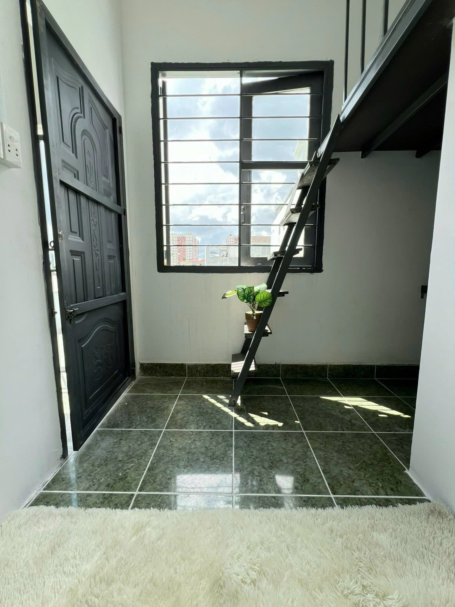 Phòng Trọ Sinh Viên Gần Cầu Tham Lương (2)