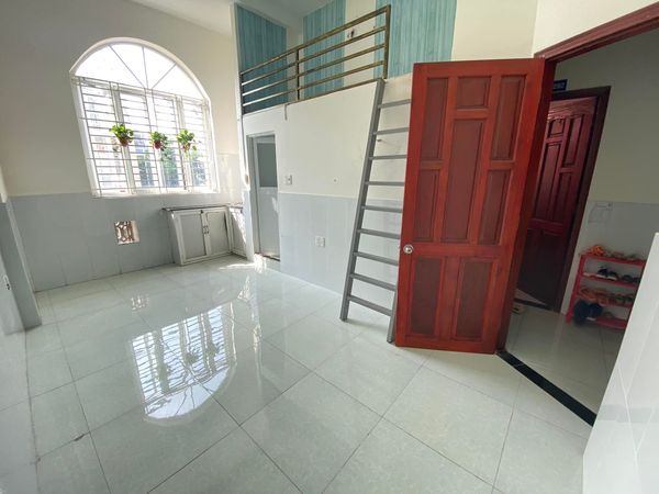 CÒN 1 PHÒNG Ở ĐƯỢC NGAY - GẦN CÔNG VIÊN LÀNG HOA - CHỢ HẠNH THÔNG TÂY (3)