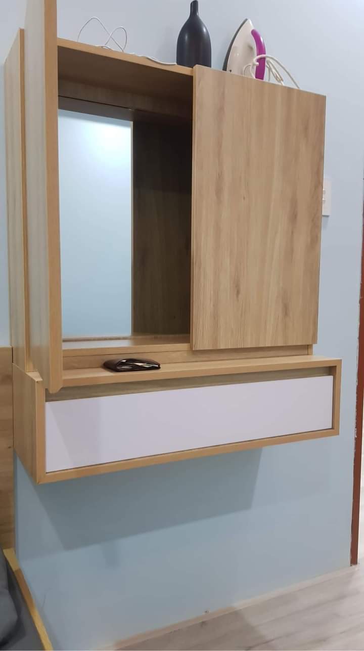 Thanh lý 3 món ( giường, tủ quần áo,tủ trang điểm) giá 4tr5 (3)