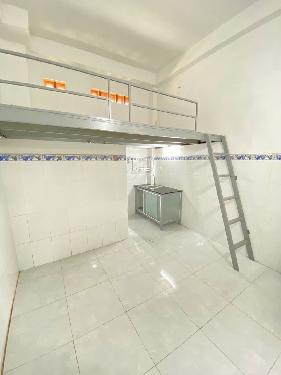 Phòng Mới Xây Kha Vạn Cân Giá Sinh Viên (2)