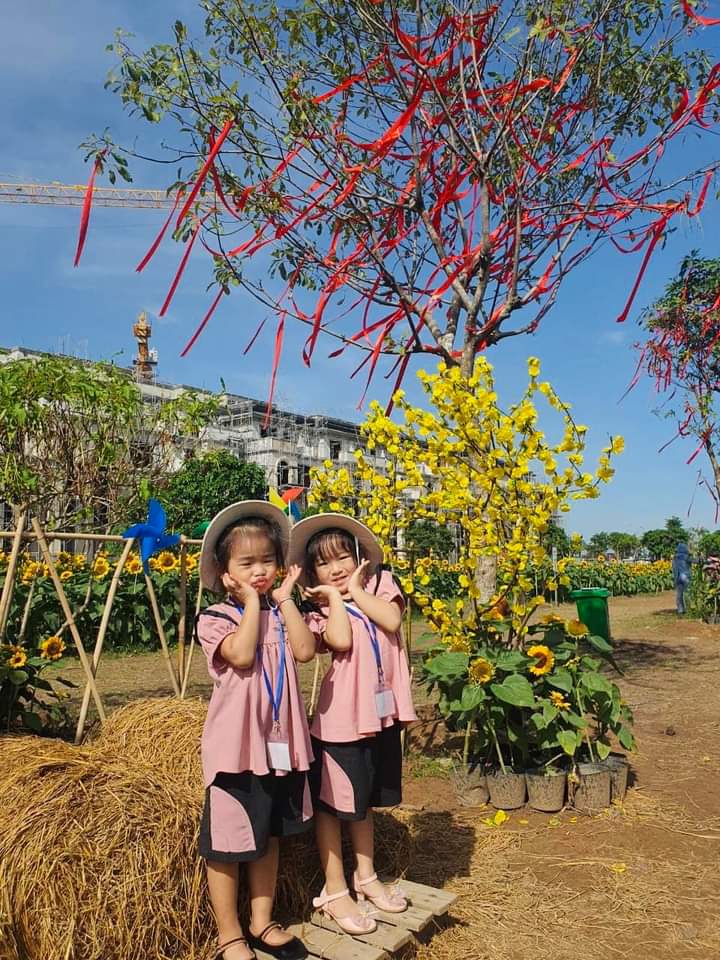 Giáo Viên Mầm Non Và Nhân Viên Y Tế - Wonderkids Montessori (3)