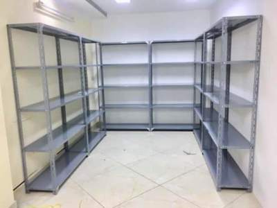 Thanh lý gương toàn thân và kệ sắt 