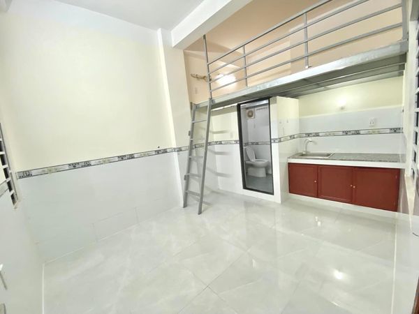 TRỐNG VÀI PHÒNG CÓ GÁC NHƯ HÌNH (3)