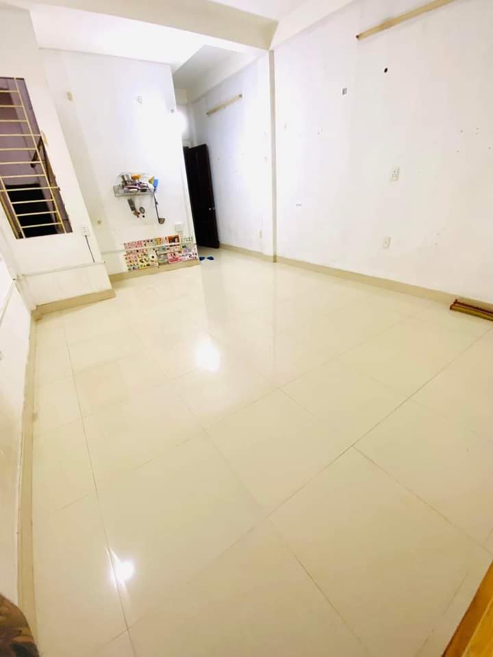 Em Còn Trống 3 Phòng Cho Thuê Đường Tạ Quang Bửu (1)